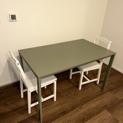 Table with 2 Chairs 
