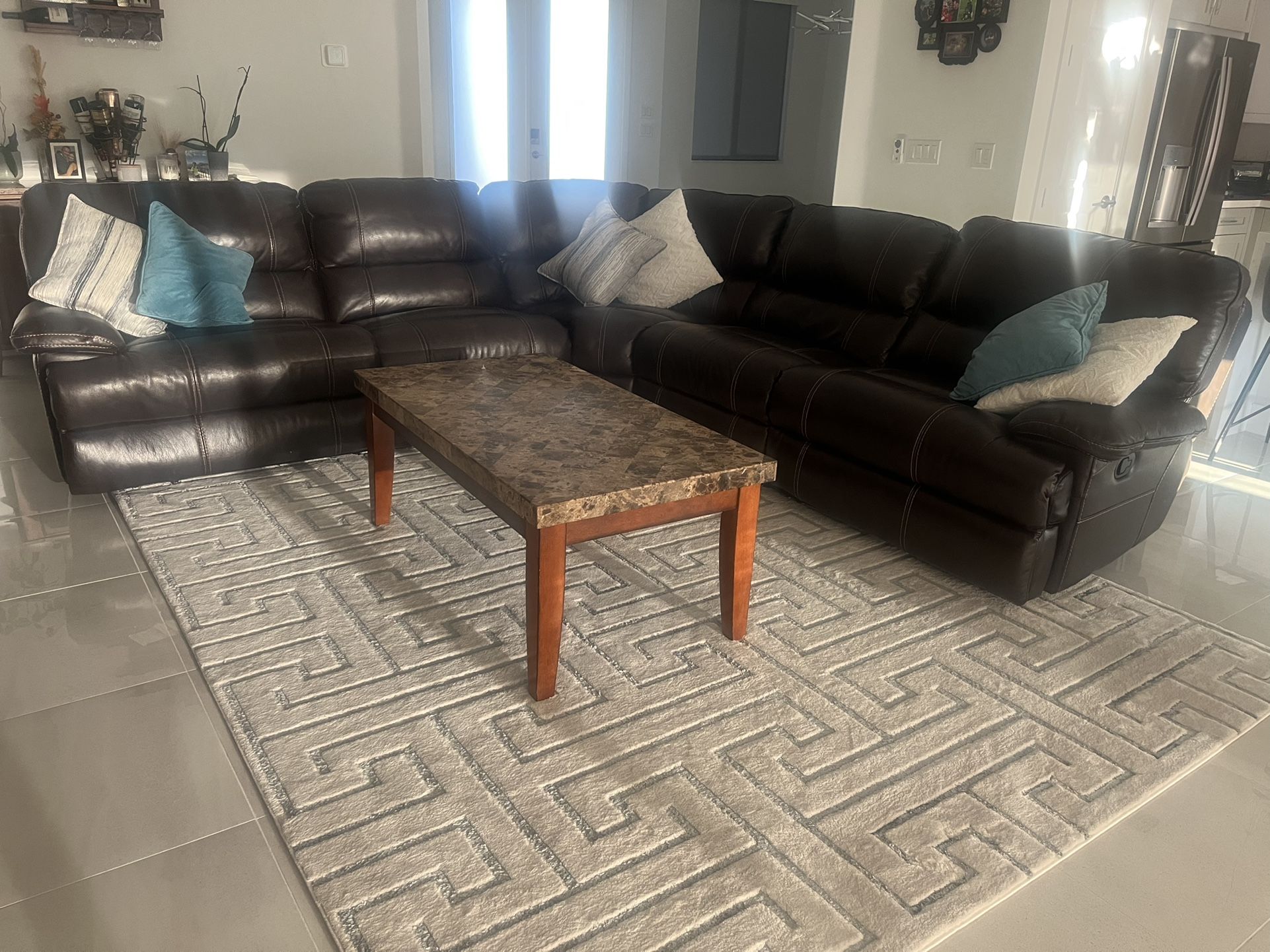 Sectional Couch And Coffee Table 