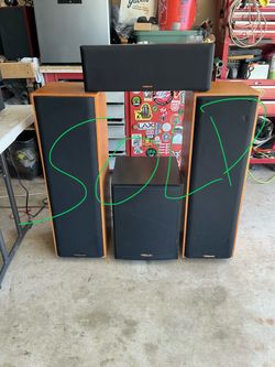 KLIPSCH 2.1 Speaker System
