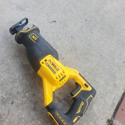 Dewalt 20v Xr Reciprocating Sawzaw ( Tool Only )