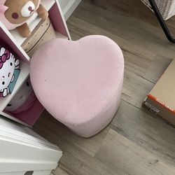 Hello Kitty Vanity Seat