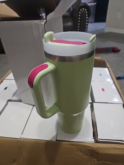 40oz tumbler Stainless Steel $10.00