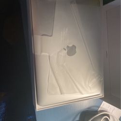 Macbook 2017 Like New