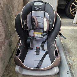 Graco Child Car Seat