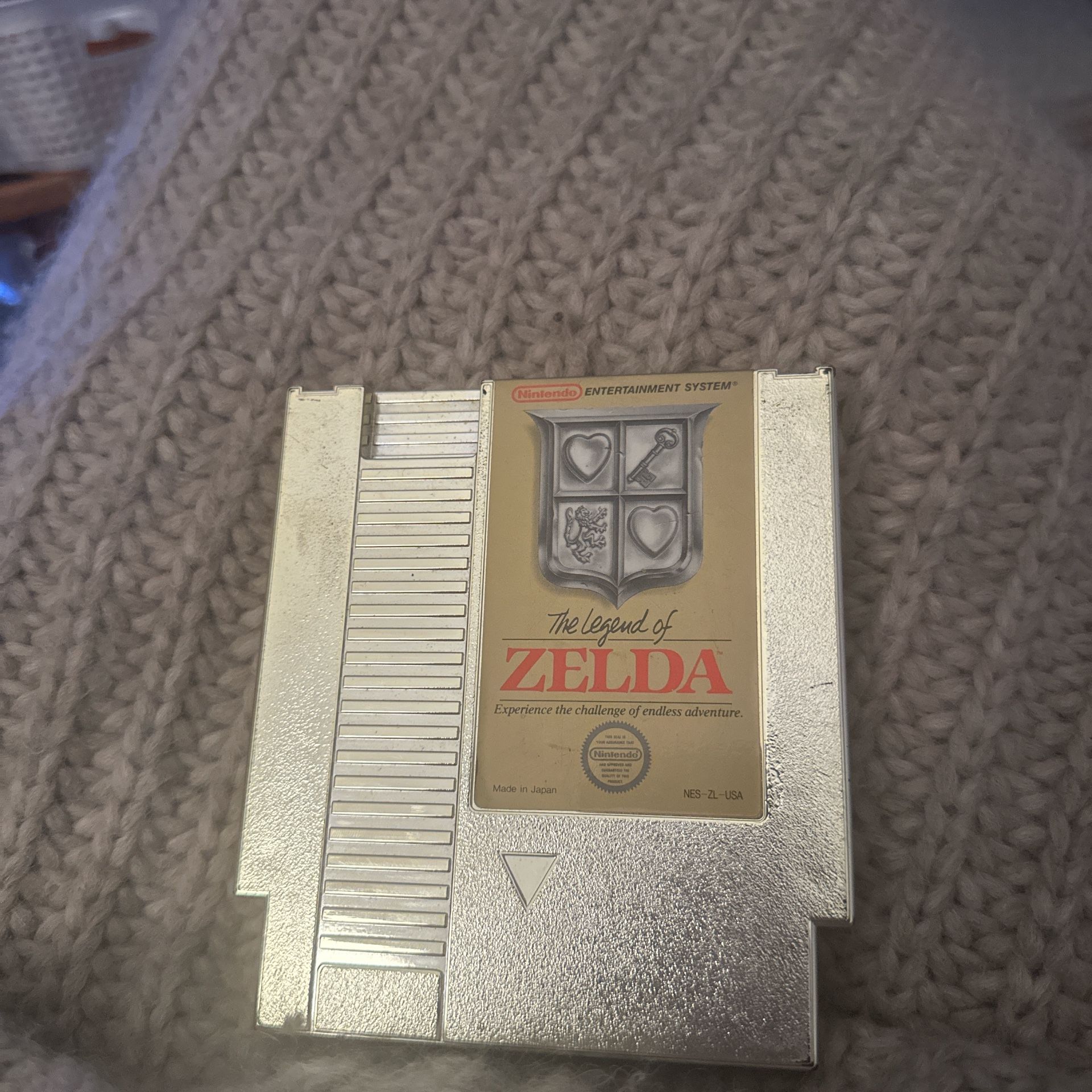 The limited edition the legend Of Zelda GOLD Edition Game!!! 