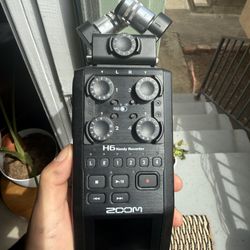 ZOOM H6 Recorder 