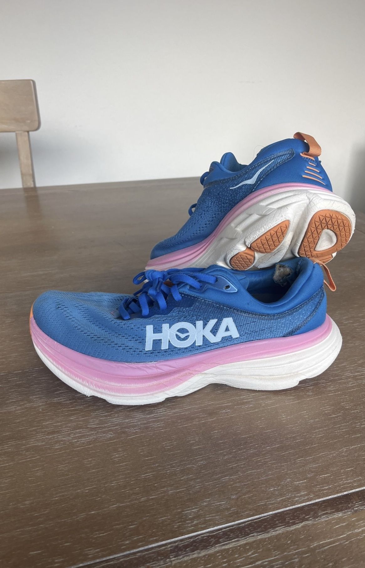 Size 9W Hokas