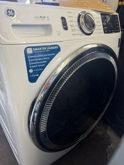 GE high efficiency washer and gas dryer front load