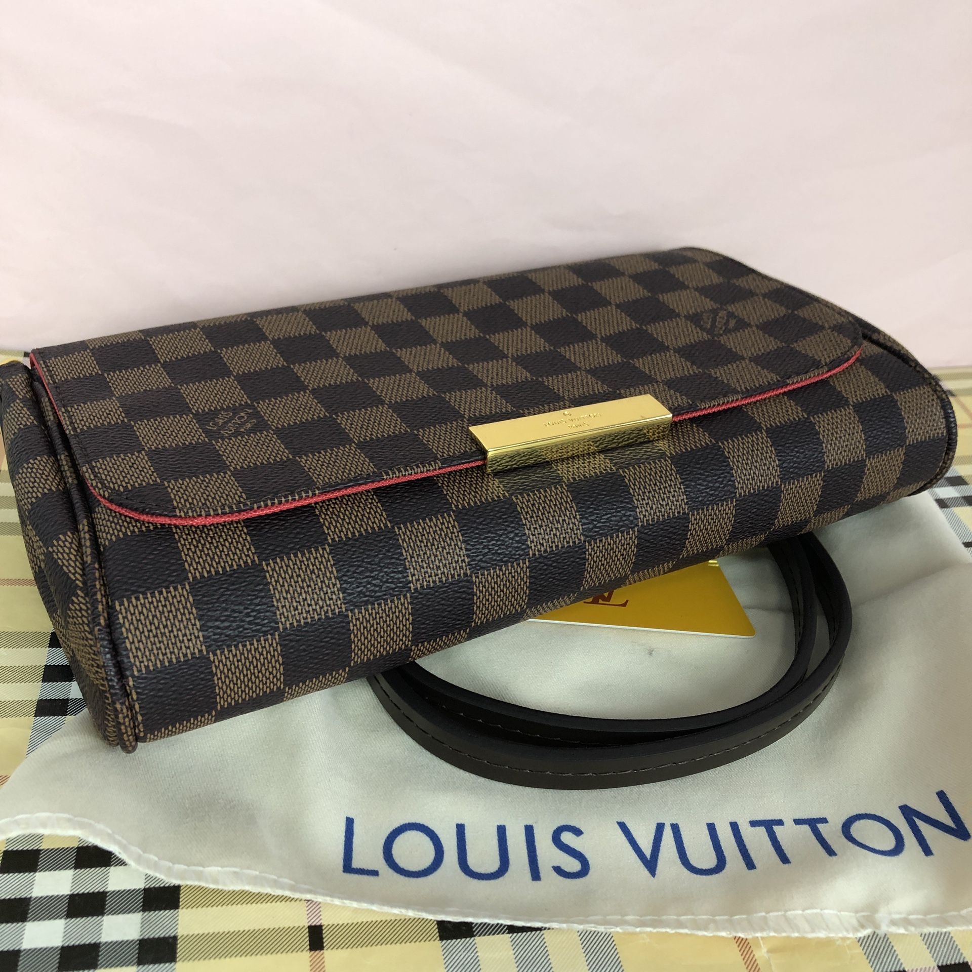 Louis Vuitton diamier leather chain canvas shoulder bag wallet