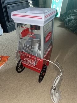 popcorn maker