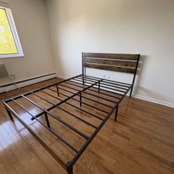 Modern Queen Bed Frame (NEW)