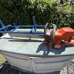 Chainsaw Hasquarna 576xp and Alaskan Sawmill 