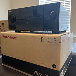 Pioneer Elite VSX-LX505 9.2 Channel Network AV Receiver