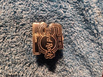 Hard Rock Cafe pin $50