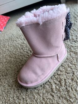 Girls size 10 uggs