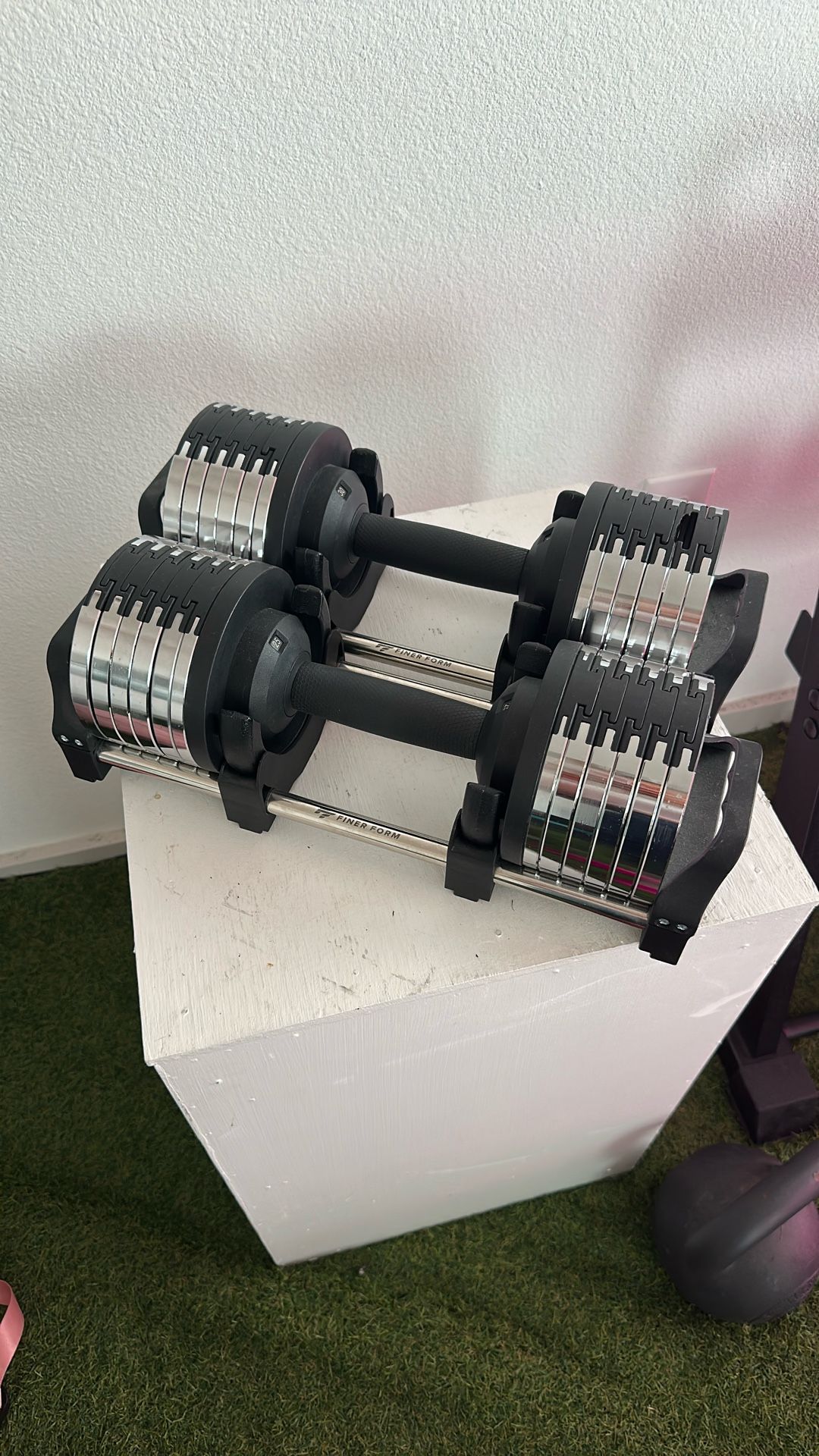 Adjustable chrome finer form Dumbbell Set