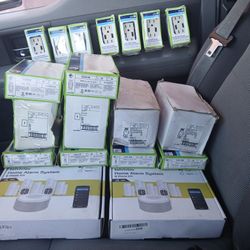 Levington Plugs Plates Switchs Decora Also https://offerup.com/redirect/?o=V2hpdGUuYW4= Lite Almond 