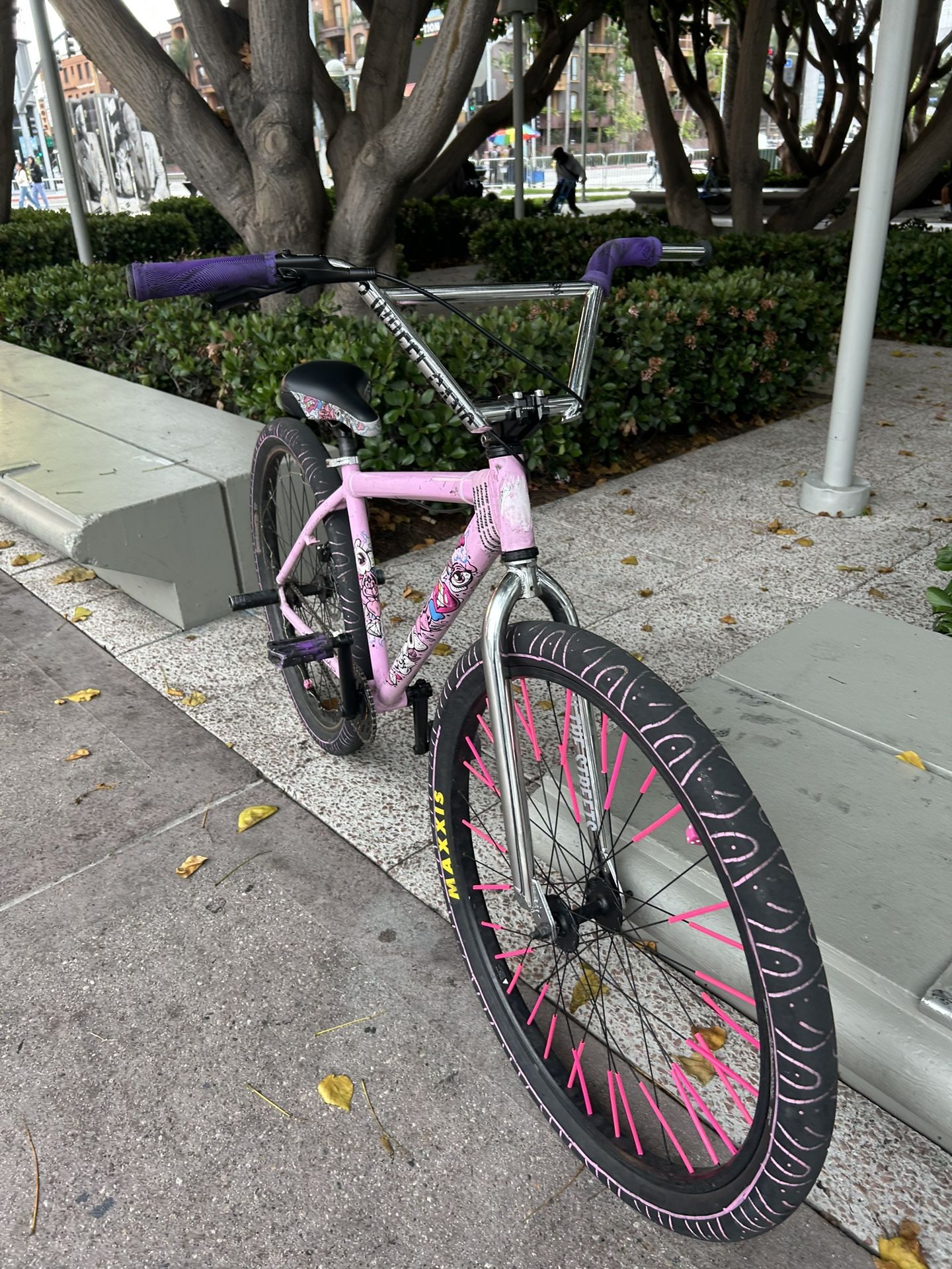 Pink Chad Throne