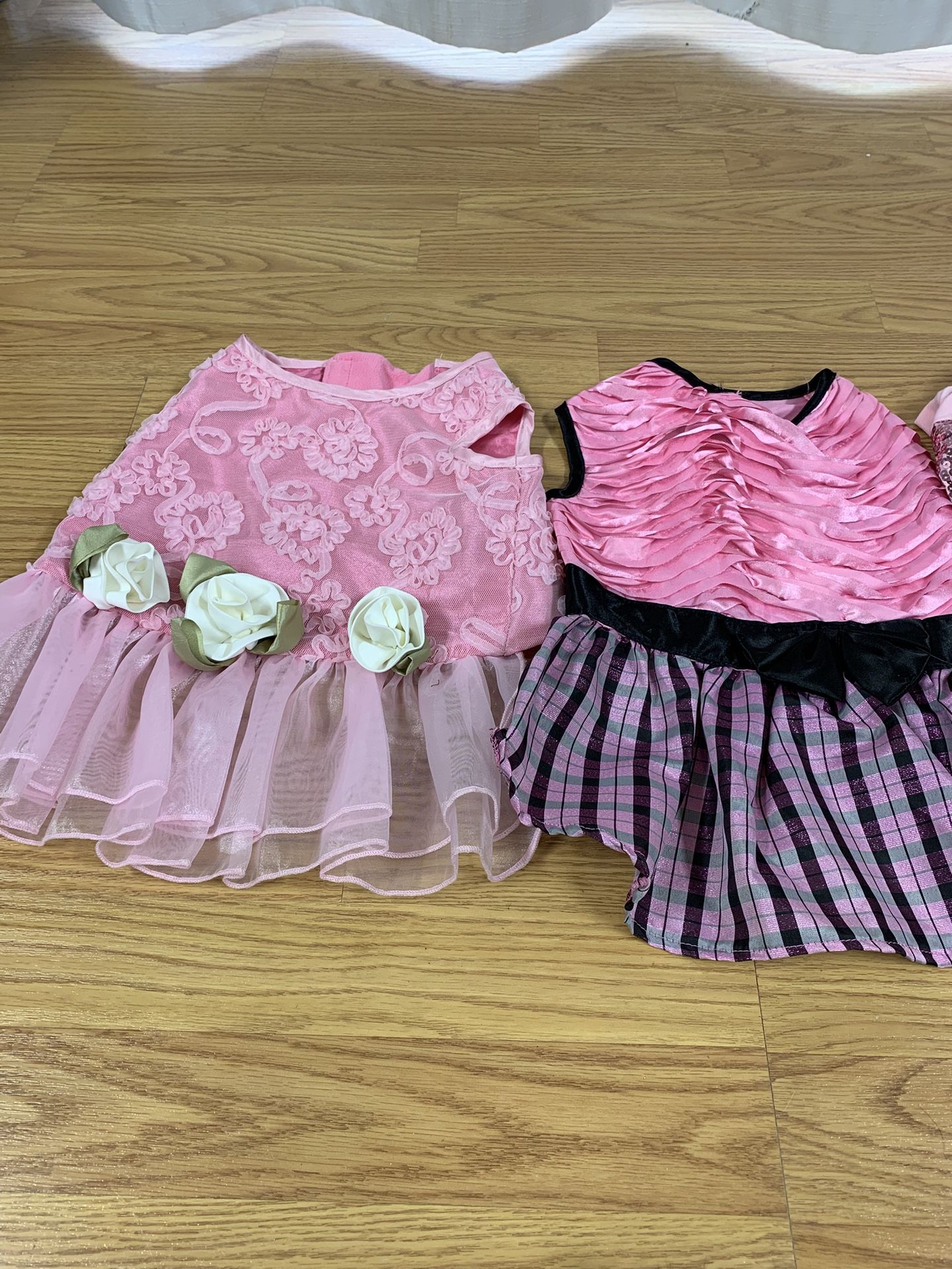 3 Beautiful Medium Holiday Dresses