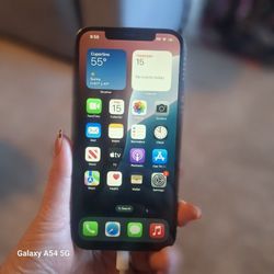 Tengo Aifon. 12. ......50 Gigabay 