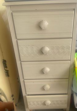 Lingerie tall  dresser