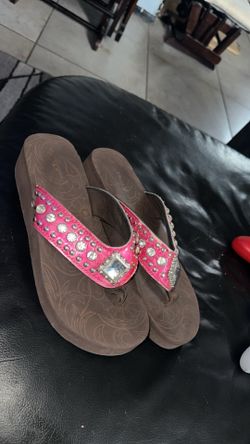 Montana West Platform Flip Flops