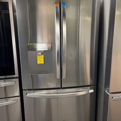 New Lg French Style Stainless Steel Refrigerator Full Size 
