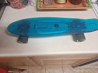 22inches BLUE SKATEBOARD  $35 FIRM PRICE 
