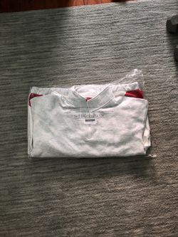 supreme sweatshirt size large