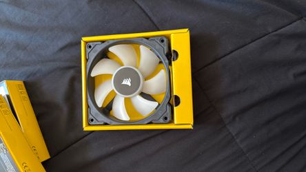 Corsair ML 120 RGB Fans 6 total
