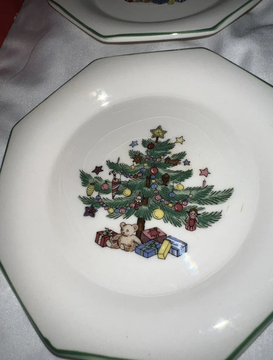 Christmas Vintage Japan NIKKO Small Plates 4.5" - 2 Plates Included w/Box