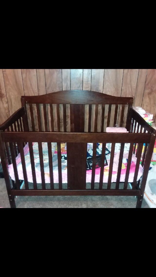 👶 BABY CRIB 🍼 FOR SALE 👼🏼