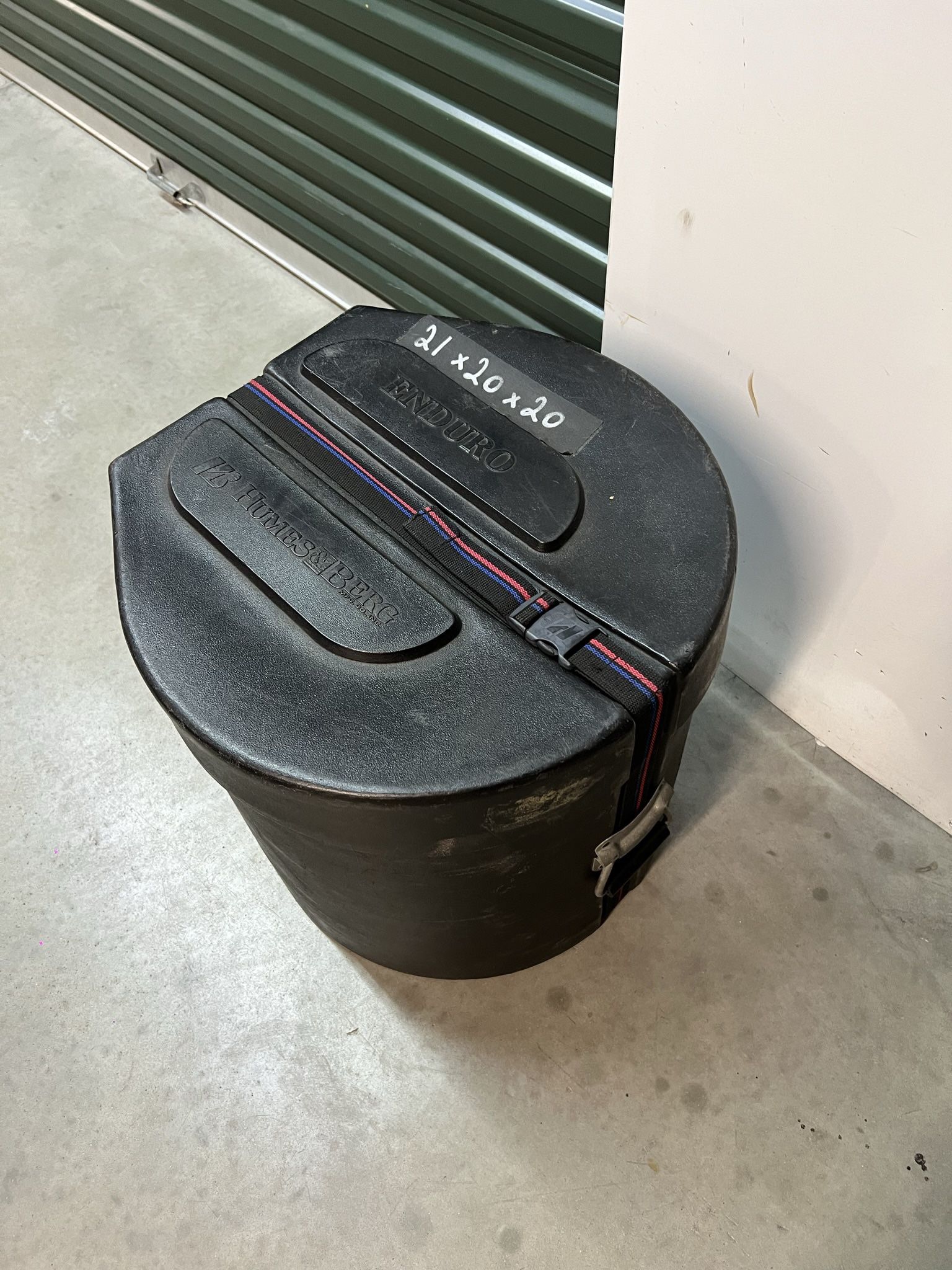 Humes & Berg Drum Case