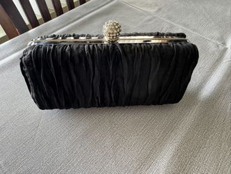 Cute Cache Black Evening Handbag - Brand New 