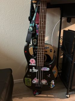 Bass guitar and amp for sale