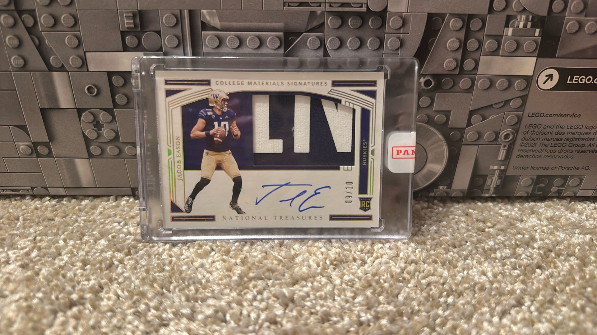 Jacob Eason Signed Rookie Card 9/10 With A Piece Of His Jersey
