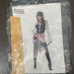 Women’s Pirate Costume 