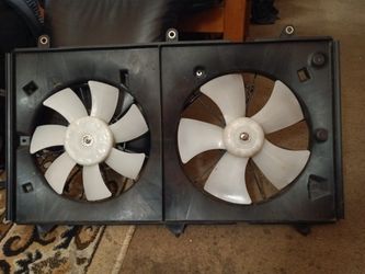 2003-07 Honda Accord Radiator Fans With Shroud