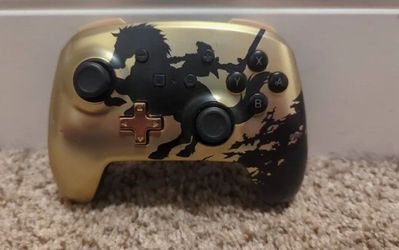 Nintendo Switch Pro Controller Zelda Edition