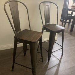 Rustic Style Bar Stools