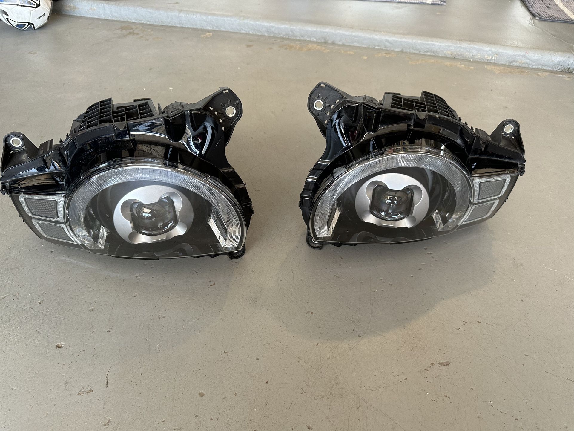 Land Rover Defender Headlight 2020, 2021, 2022, OEM, $475 Each Side