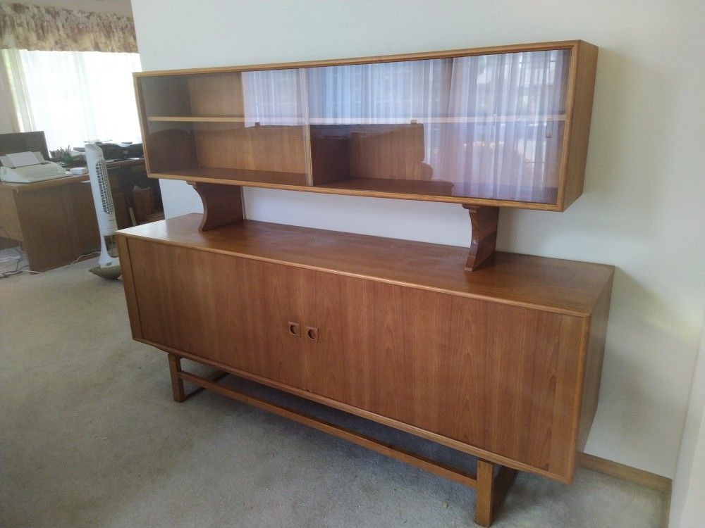 Danish Teak Mid Century Sideboard / Credenza with Hutch
