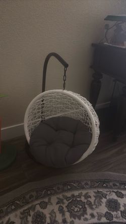 Cat swing