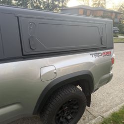 Alu-Cab Contour Canopy for 6 Foot Tacoma
