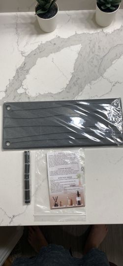 Diatomaceous Earth Drain Mat with Accessories