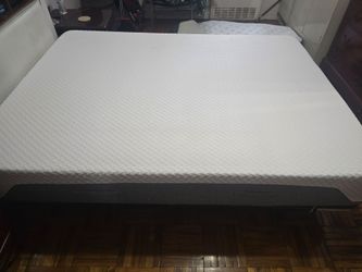 White Foam Mattress with Knit Cover