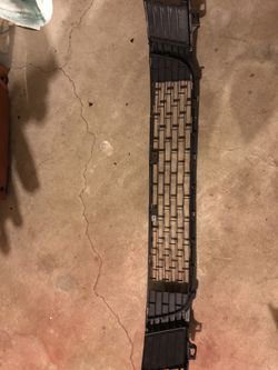 Acura tsx front bumper lower grille 2009 2010