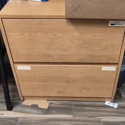 Storage/File Cabinets