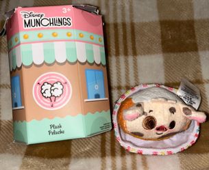 Disney Munchlings Pua Plush