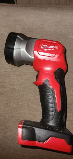 Milwaukee Fuel M12 Flashlight